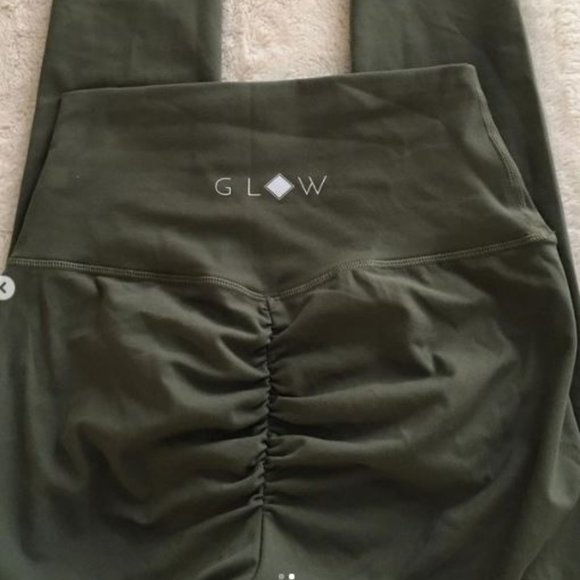 NWOT GLOW Collection Peachy Leggings in Earth - Picture 4 of 4